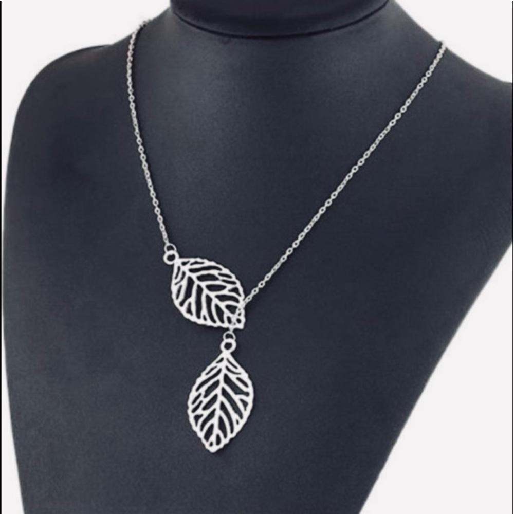 Double Leaf Silver Dainty Necklace